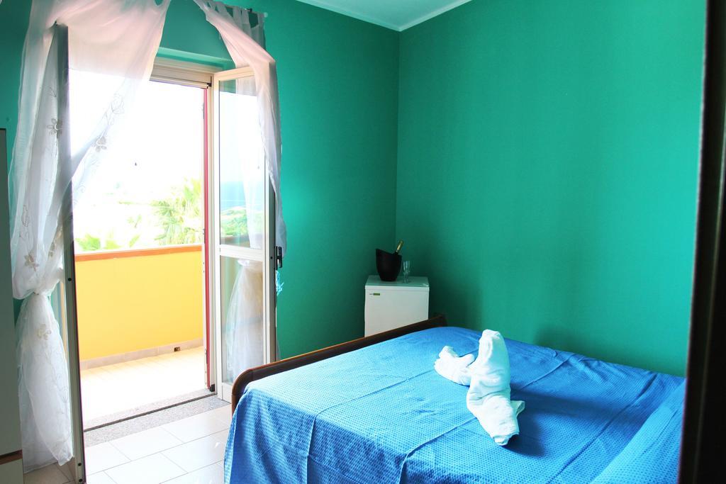 A Turri Hotel Capo Vaticano Phòng bức ảnh