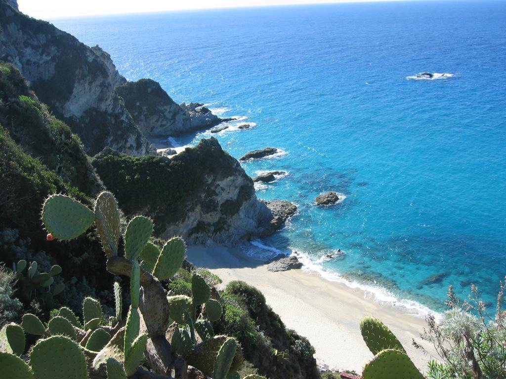 A Turri Hotel Capo Vaticano Ngoại thất bức ảnh